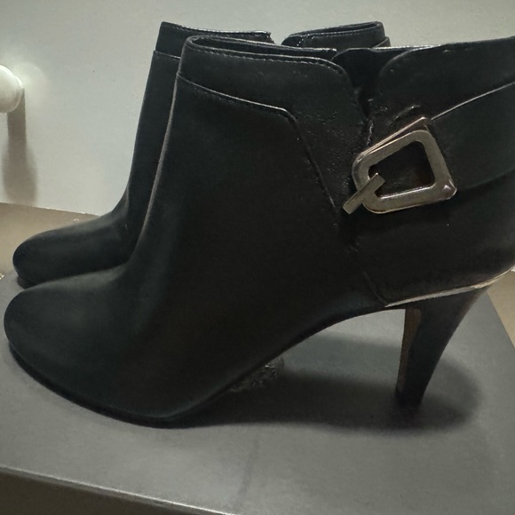 Vince Camuto Booties - Picture 3 of 5